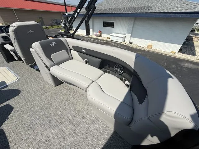 Slide: The Image of Barletta Aria A22QC 2026 - 6