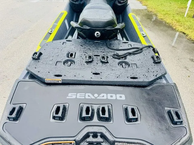 Slide: The Image of Sea-Doo EXPLORER PRO 170 TECH 2023 - 5