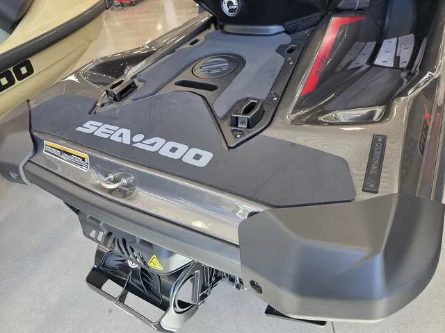 Slide: The Image of Sea-Doo GTR 2025 - 15