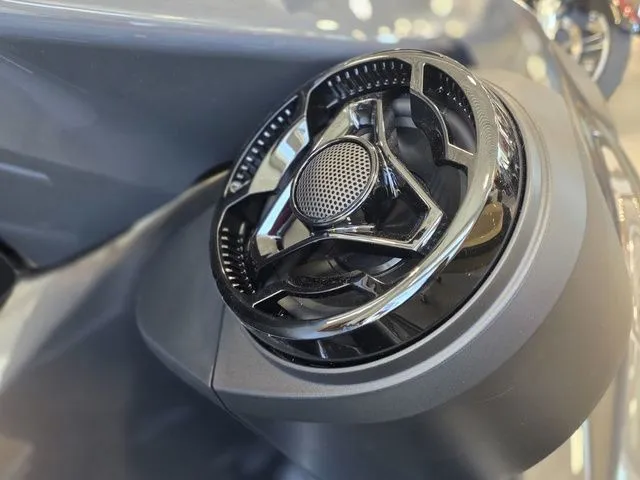 Slide: The Image of Sea-Doo GTR 2025 - 9