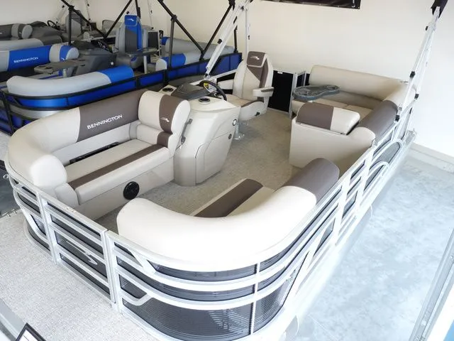 The Image of Bennington 168SL 2026 - 1