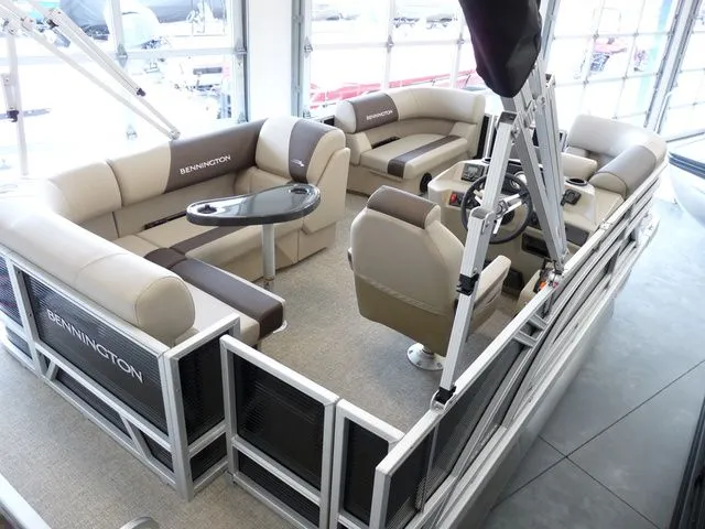 Slide: The Image of Bennington 168SL 2026 - 3