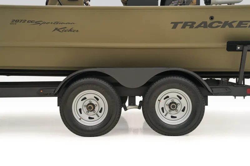Slide: The Image of Tracker Grizzly 2072 CC Sportsman Kicker 2025 - 90