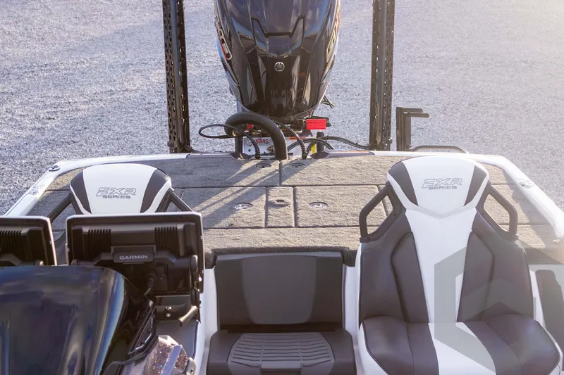 Slide: The Image of 2026 Skeeter FXR21 FLEX boat interior with Garmin displays and FXR Series seats. - 46