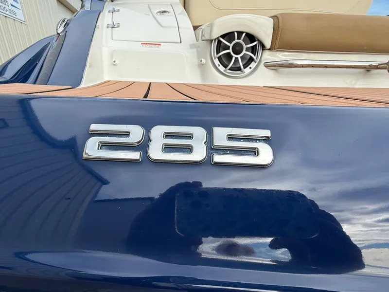 Slide: The Image of Crownline Boats 285SS 2016 - 7