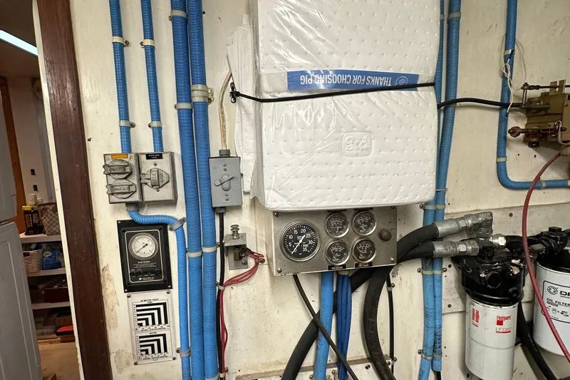 Slide: The Image of Viking Motor Yacht 1988 - 51