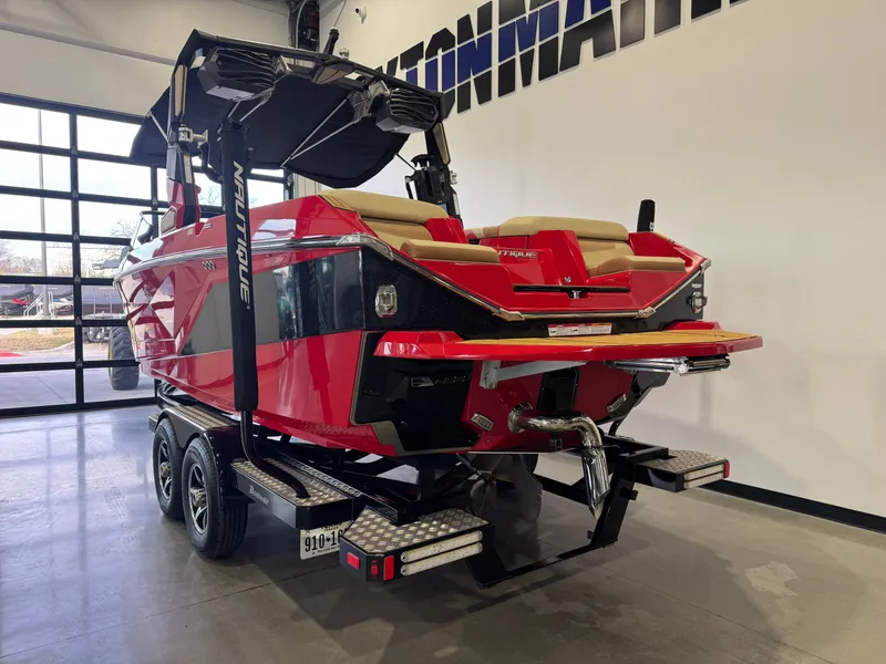 Slide: The Image of Nautique Super Air Nautique G23 2023 - 5