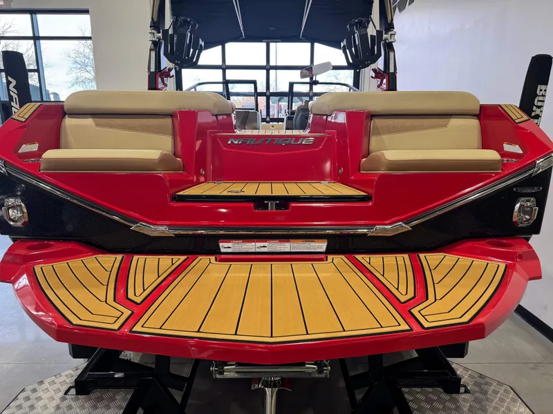 Slide: The Image of Nautique Super Air Nautique G23 2023 - 8