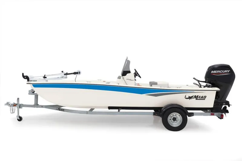 Slide: The Image of 2022 Mako Pro Skiff 17 CC on trailer, side view. - 15