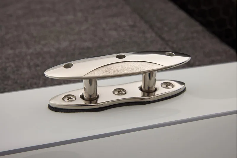 Slide: The Image of Manufacturer Provided Image: Stainless steel cleat on 2026 Ranger Z520 boat deck. - 38
