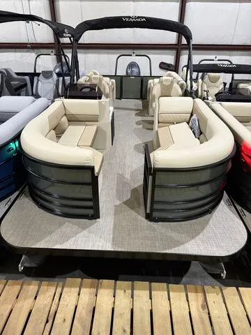 Slide: The Image of Veranda 22XRC Vista View W/Yamaha 150 No Trailer 2026 - 6