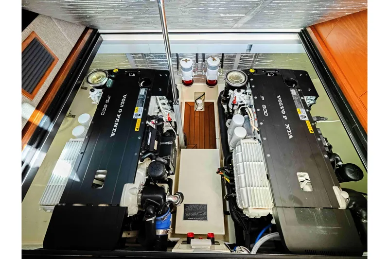 Slide: The Image of Engine room of 2015 Palm Beach Motor Yachts PB45 with Volvo Penta IPS 600 engines. - 58