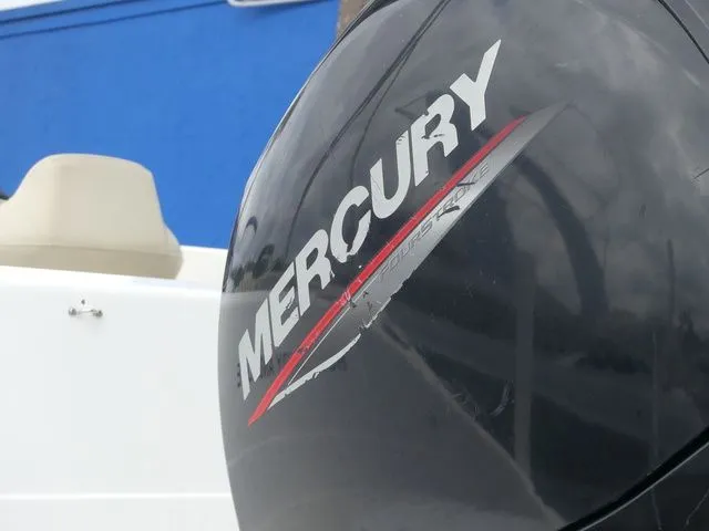 Slide: The Image of Hurricane SunDeck Sport 192 RL OB 2020 - 10