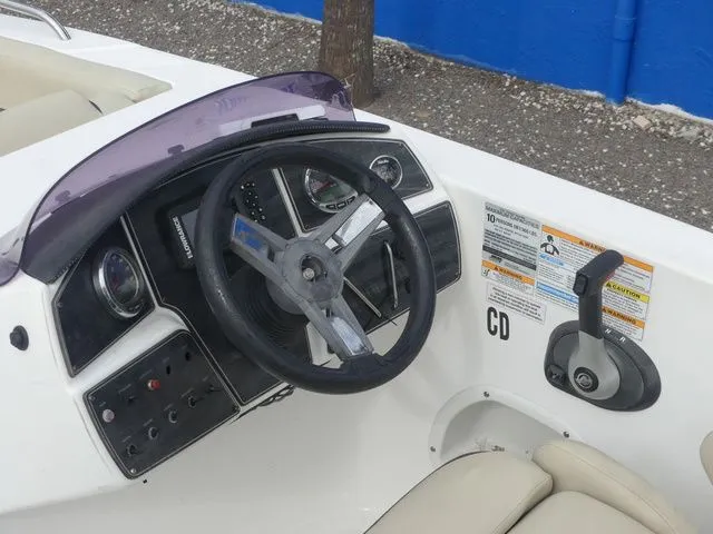 Slide: The Image of Hurricane SunDeck Sport 192 RL OB 2020 - 15