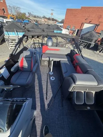 Slide: The Image of Godfrey Sweetwater 2286 SFL Tritoon - Yamaha 150 2026 - 4