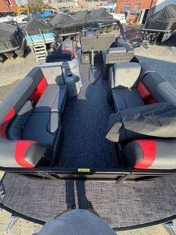 Slide: The Image of Godfrey Sweetwater 2286 SFL Tritoon - Yamaha 150 2026 - 8