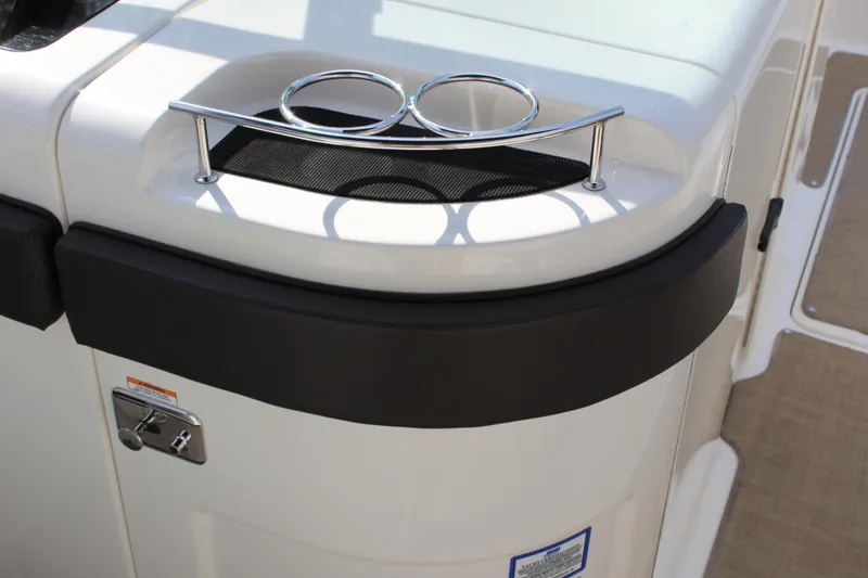 Slide: The Image of Cup holders on Sea Ray SDX 290 Outboard 2018 boat. - 46