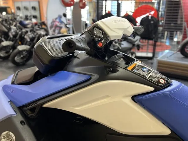 Slide: The Image of Sea-Doo Spark 2026 - 15