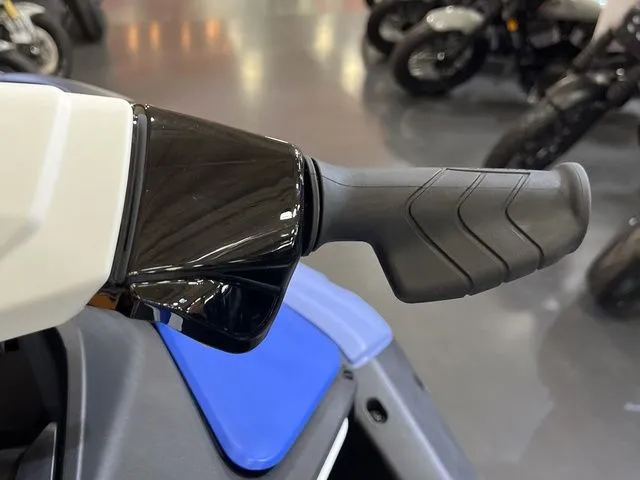 Slide: The Image of Sea-Doo Spark 2026 - 9