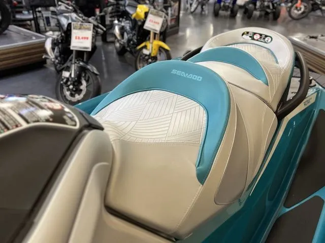 Slide: The Image of Sea-Doo GTX 2026 - 17