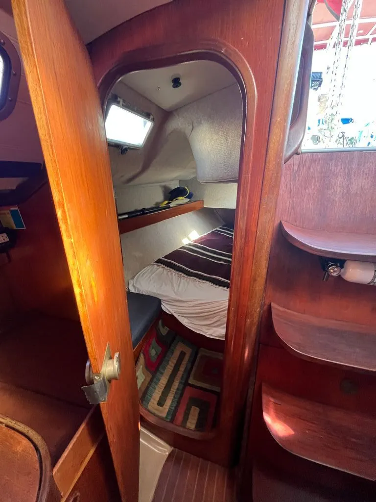 Slide: The Image of Beneteau First 1984 - 18