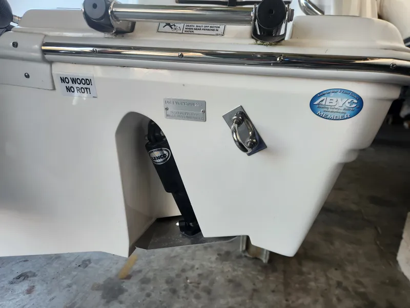 Slide: The Image of Rear view of a 2023 Sea Fox 248 Commander boat. - 13