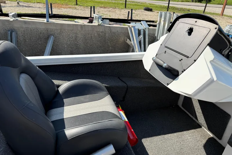Slide: The Image of 2020 Vexus AVX 2080 boat interior with black seat and console. - 33