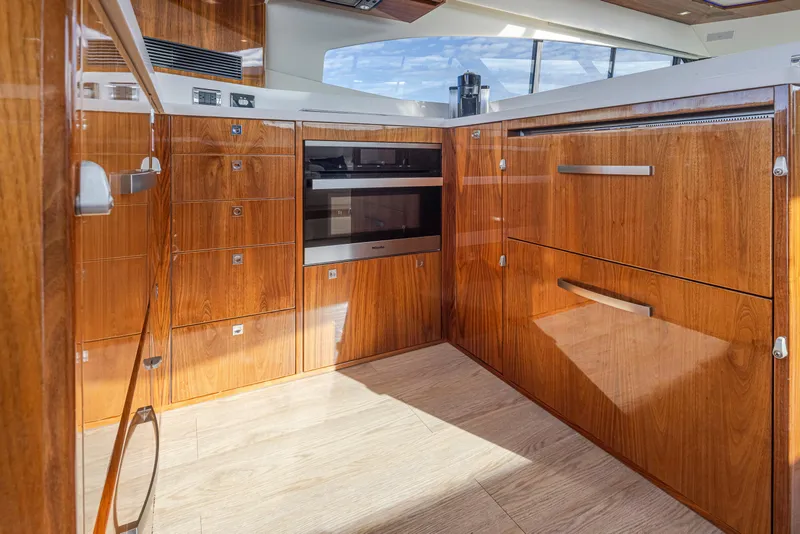 Slide: The Image of Riviera 6000 Sport Yacht 2017 - 58