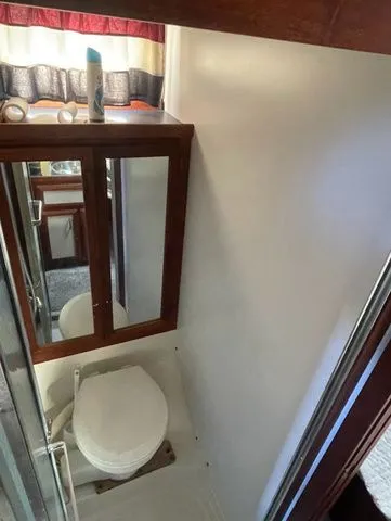 Slide: The Image of Carver 3607 Aft Cabin Motoryacht 1986 - 17