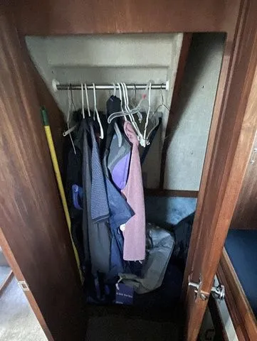 Slide: The Image of Carver 3607 Aft Cabin Motoryacht 1986 - 22