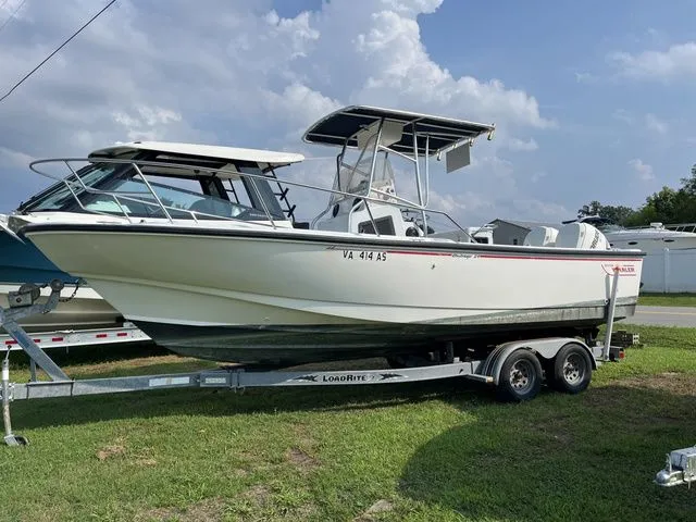 Slide: The Image of Boston Whaler 24 Outrage 1997 - 20