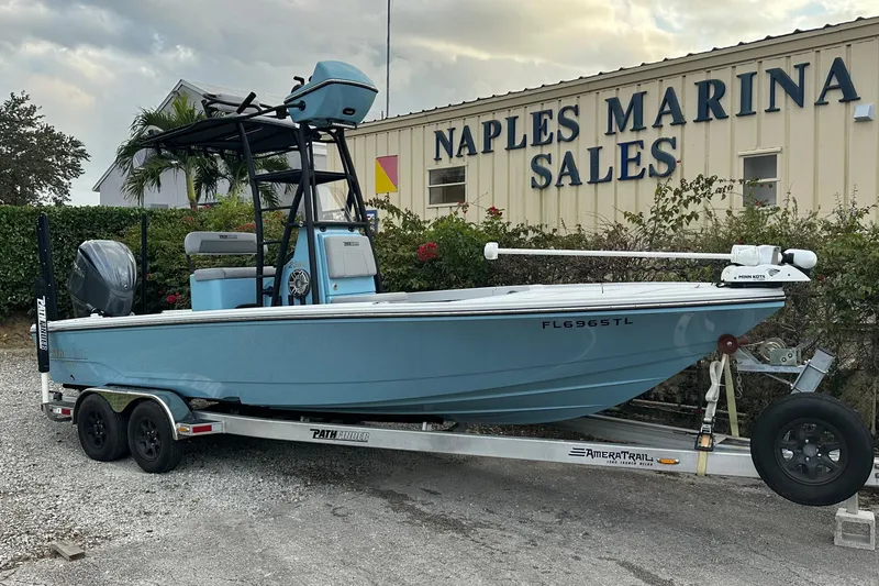 The Image of 2023 Pathfinder 2500 Hybrid boat on trailer at Naples Marina Sales. - 0