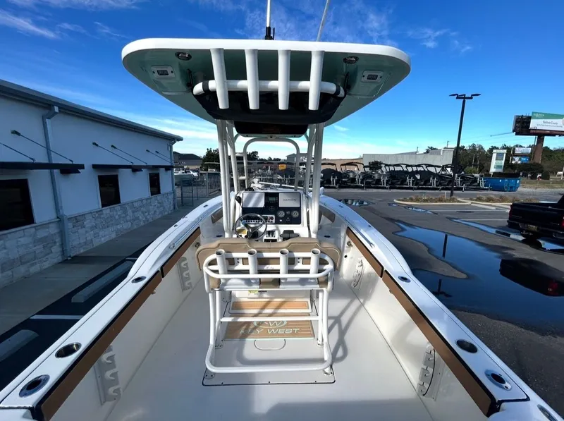 Slide: The Image of Key West 244 Center Console 2016 - 9