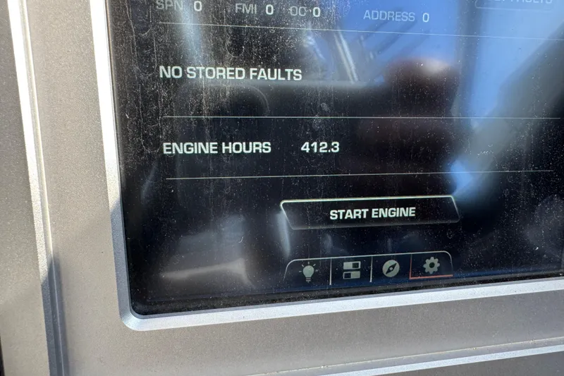 Slide: The Image of 2021 Supra SL 575 dashboard showing 412.3 engine hours, no stored faults. - 11