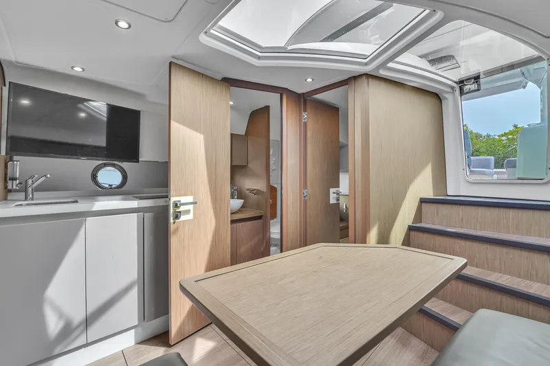 Slide: The Image of Beneteau Gran Turismo 40 - 21
