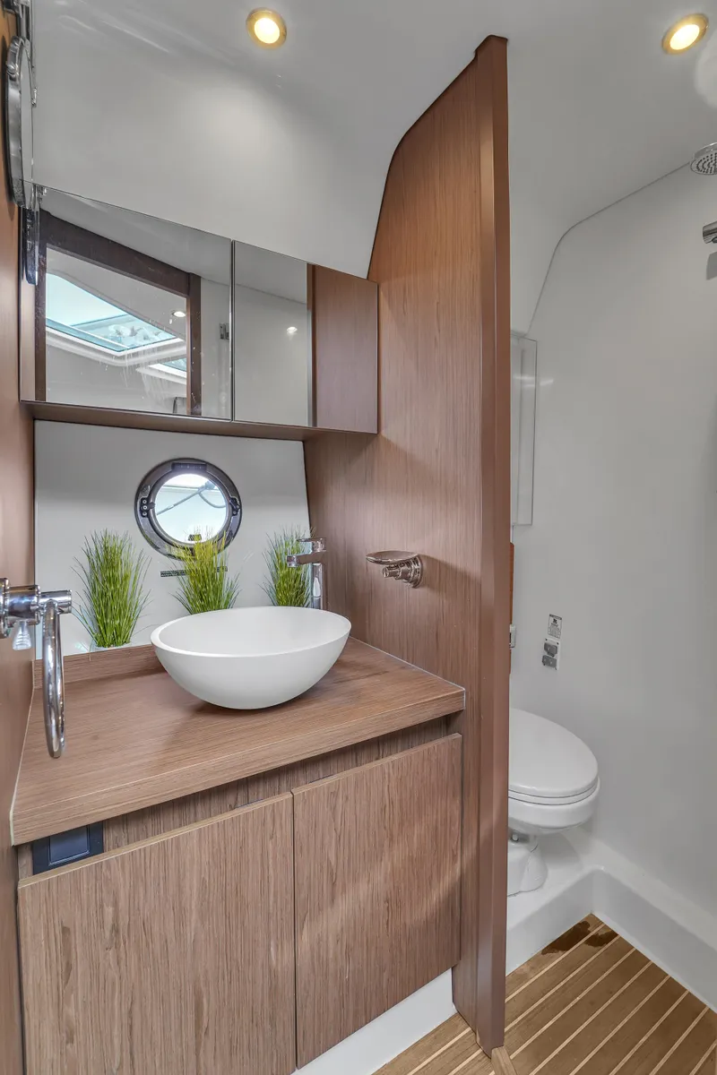 Slide: The Image of Beneteau Gran Turismo 40 - 28