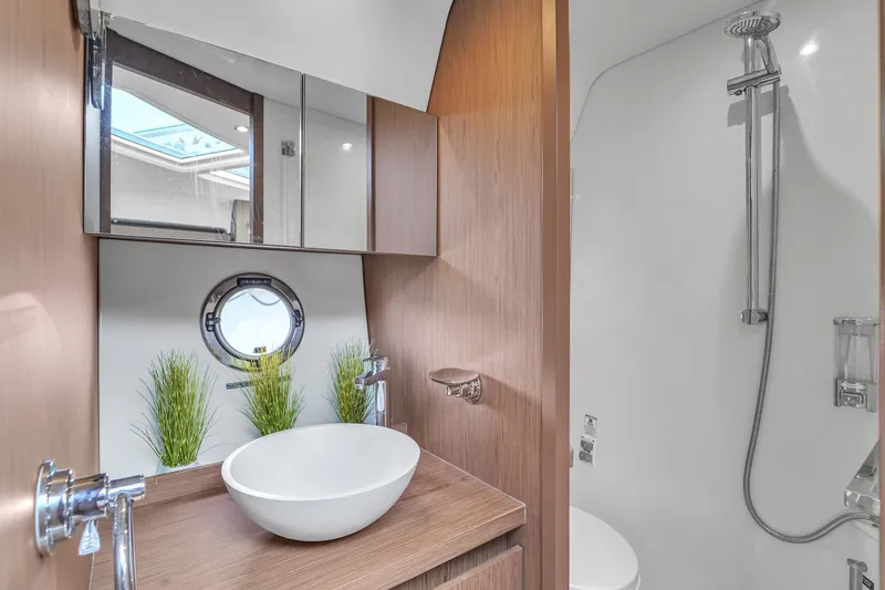 Slide: The Image of Beneteau Gran Turismo 40 - 29
