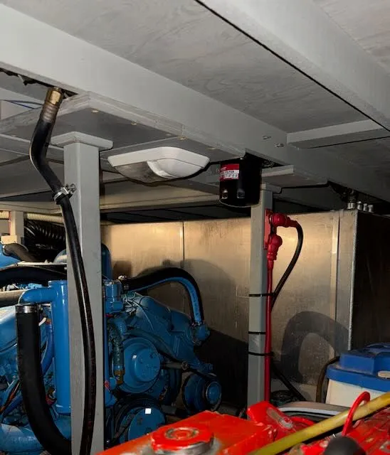 Slide: The Image of Tollycraft 40 Sun Deck 1985 - 47