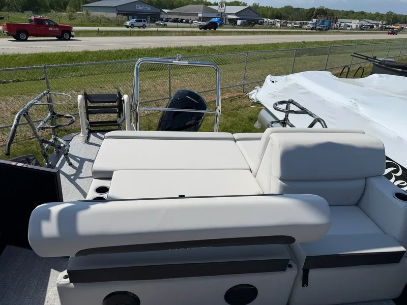 Slide: The Image of 2026 Harris FloteBote Cruiser 230 SLDH Tri Toon with luxurious seating area. - 10