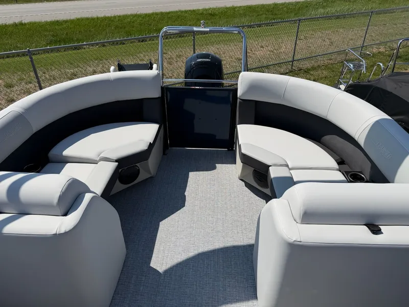 Slide: The Image of Interior of 2026 Harris FloteBote CRUISER 230 CWDH TRI-TOON with gray seating. - 8