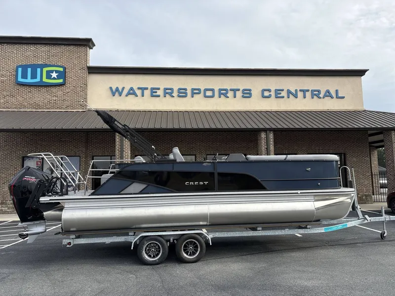 Slide: The Image of Crest 235 CONQUEST SLSC 2026 - 14