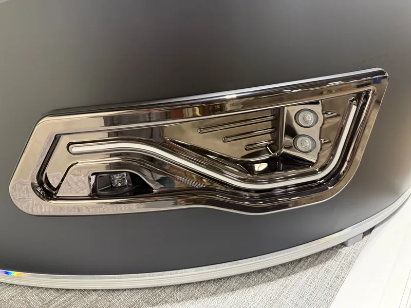 Slide: The Image of Tahoe LTZ 1985 Cruise Rear Bench (CRB) & Honda 4-Stroke EFI 2026 - 33