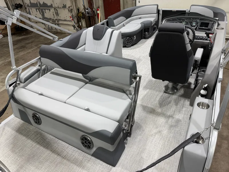 Slide: The Image of Tahoe LTZ CRB 1985 Cruise Rear Bench Pontoon $31995 2026 - 22