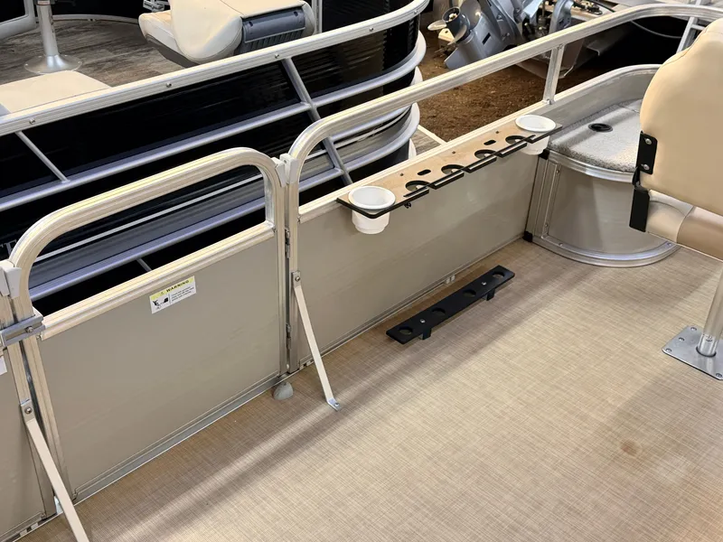 Slide: The Image of Lowe 162 Fish & Cruise Pontoon 2016 - 17