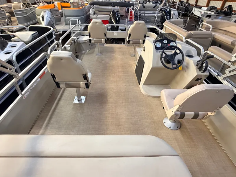 Slide: The Image of Lowe 162 Fish & Cruise Pontoon 2016 - 8