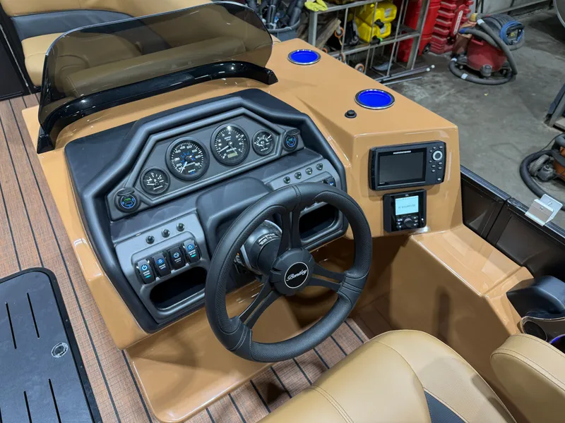 Slide: The Image of Bentley Pontoons Legacy 223 Swingback Tritoon & Honda 4-Stroke EFI 2026 - 12