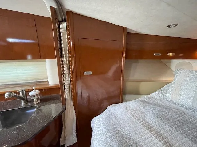 Slide: The Image of Sea Ray Sundancer 370 2012 - 54