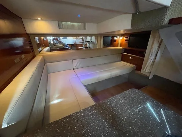 Slide: The Image of Sea Ray Sundancer 370 2012 - 62