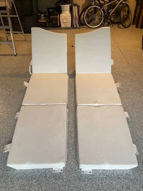 Slide: The Image of Sea Ray Sundancer 370 2012 - 85