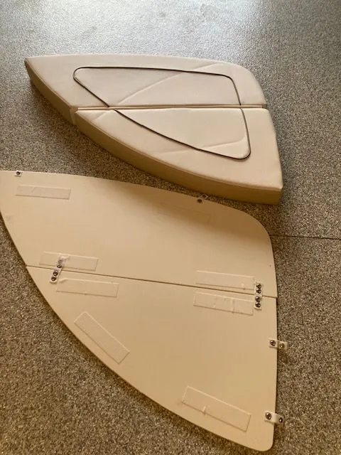 Slide: The Image of Sea Ray Sundancer 370 2012 - 86